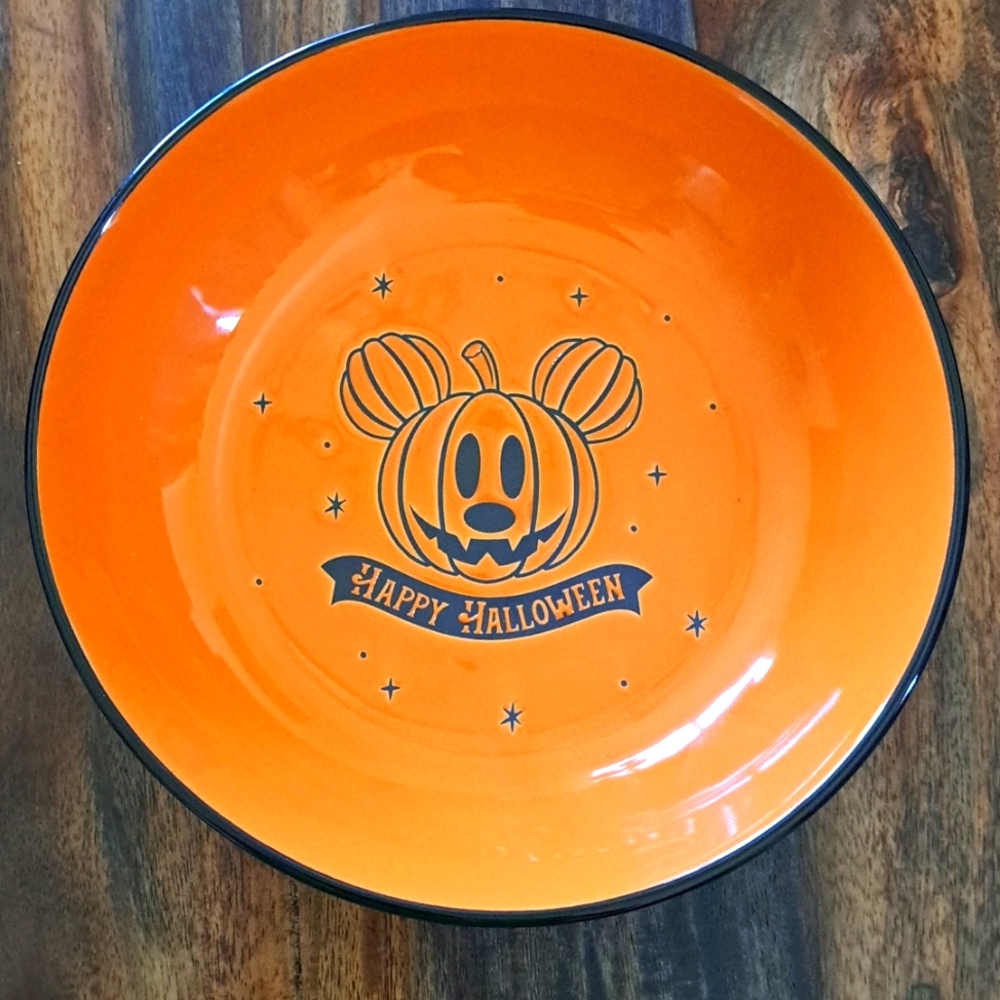Mickey Mouse Halloween bowl/dish